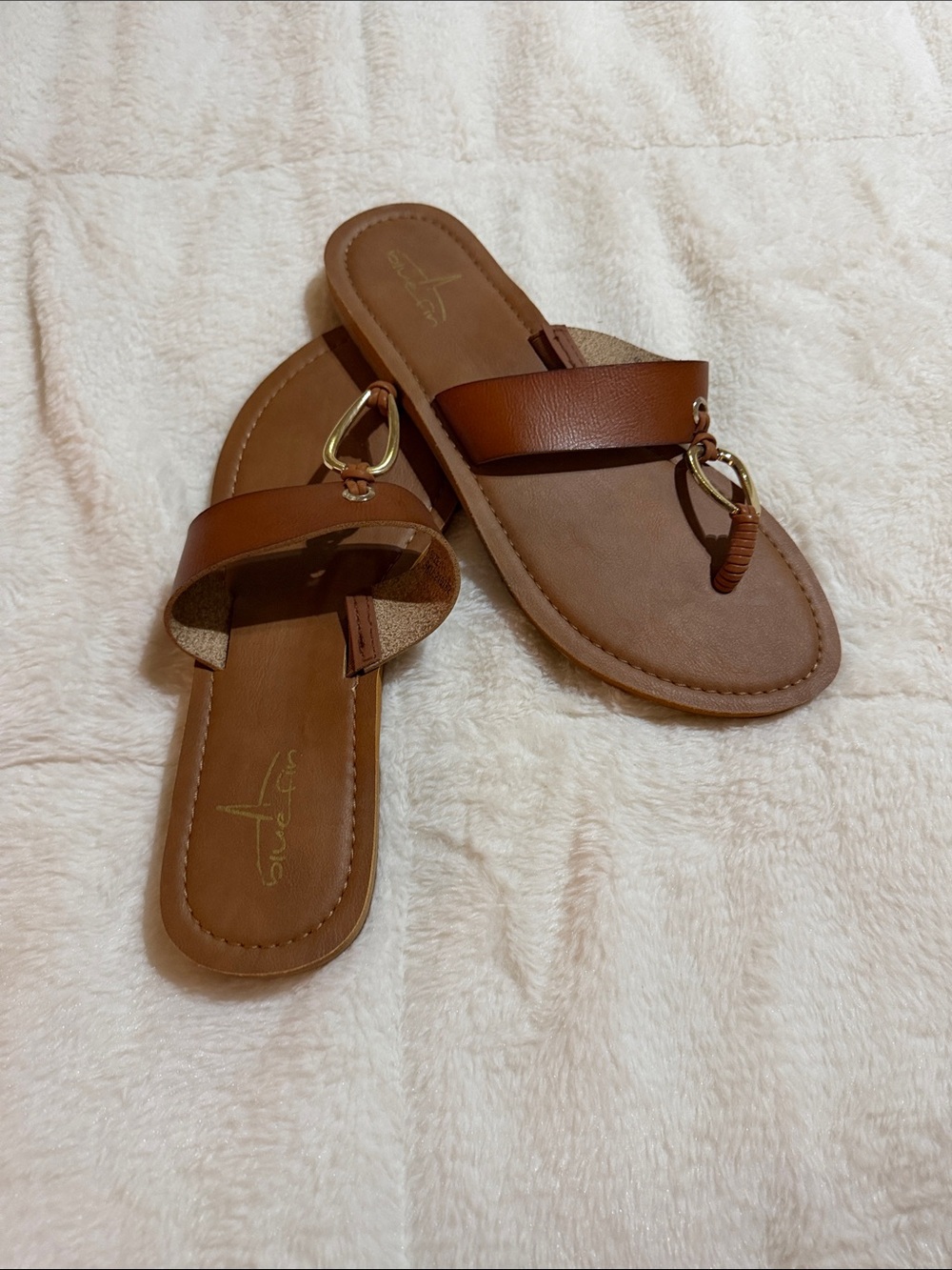 Women’s Tan Slide Sandals with Gold-Tone Hardware